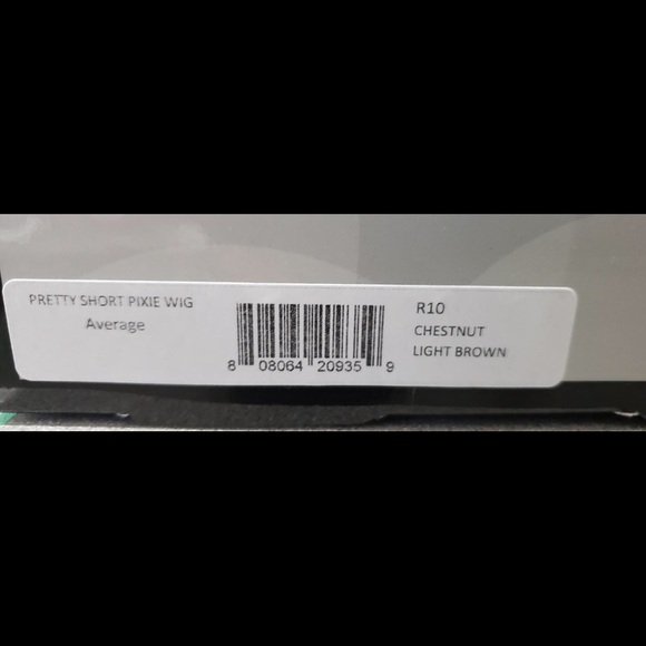 Pretty pixi short cut wig by hairdo - Picture 3 of 4